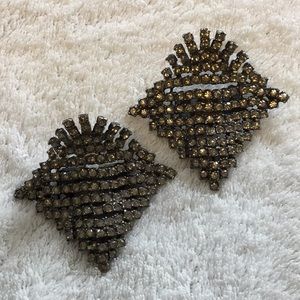 Antique rhinestone shoe decorations